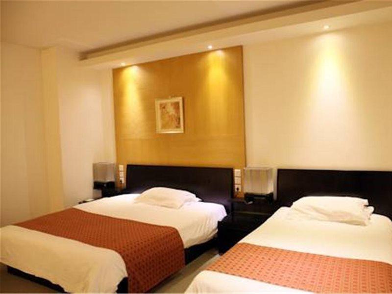 Hundred Centuries Hotel Shanghai Exteriör bild